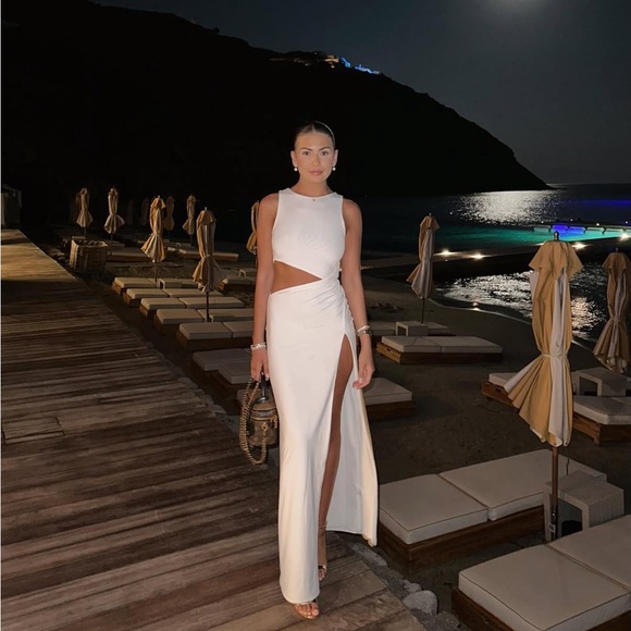 ⚡️spring sale⚡️ Meshki White Cutout Maxi Dress with Thigh Slit XS - Picture 1 of 4